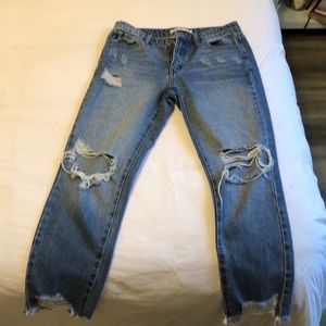 Boyfriend mid-rise torn jeans